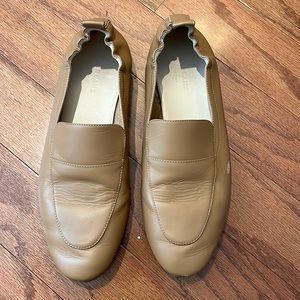 Everlane Tan Day Loafer Flat